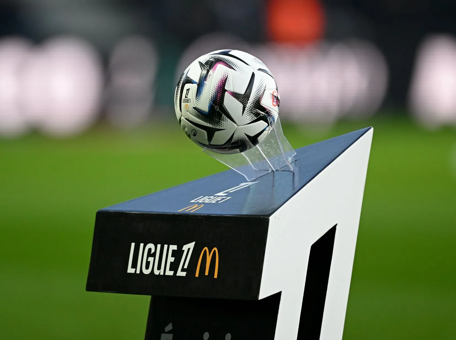 Assessing Single vs Acca Risk in Ligue 1 2017/18 for New Bettors